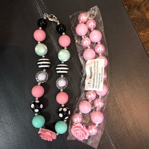 Set of two little girls necklaces